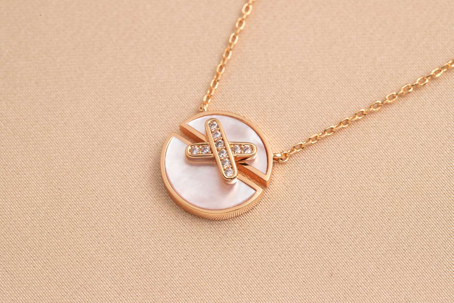 ¡®Sprite Jewelry¡¯JEUX DE PINK GOLD DIAMOND NECKLACE