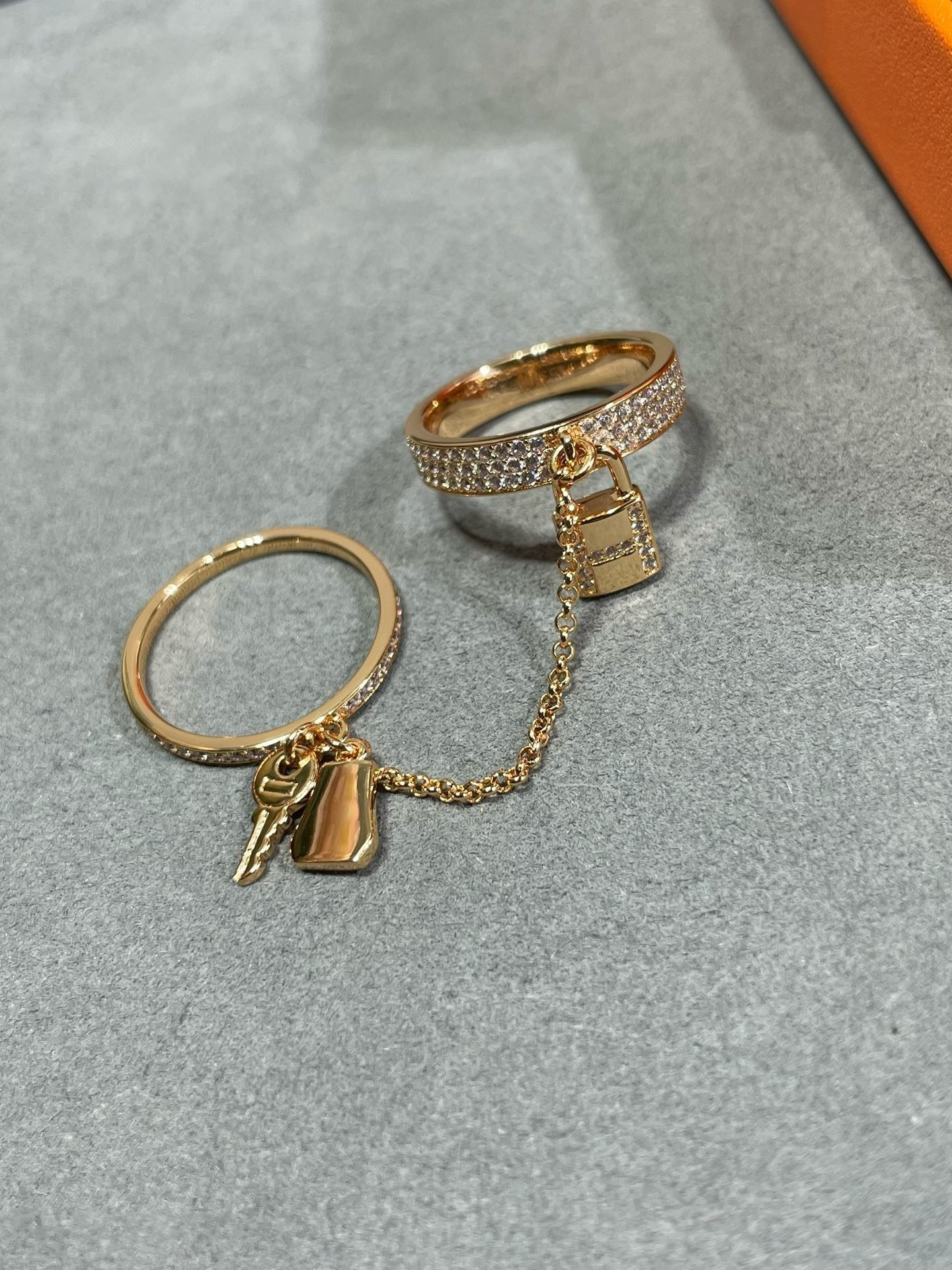 ¡®Sprite Jewelry¡¯HM KELLY CLOCHETTE DOUBLE RING IN  WITH DIAMONDS