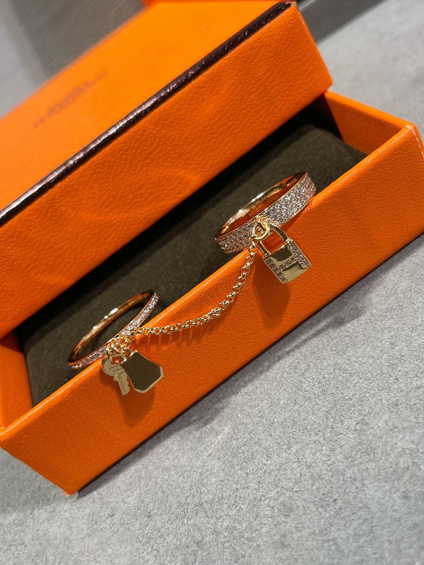 ¡®Sprite Jewelry¡¯HM KELLY CLOCHETTE DOUBLE RING IN  WITH DIAMONDS