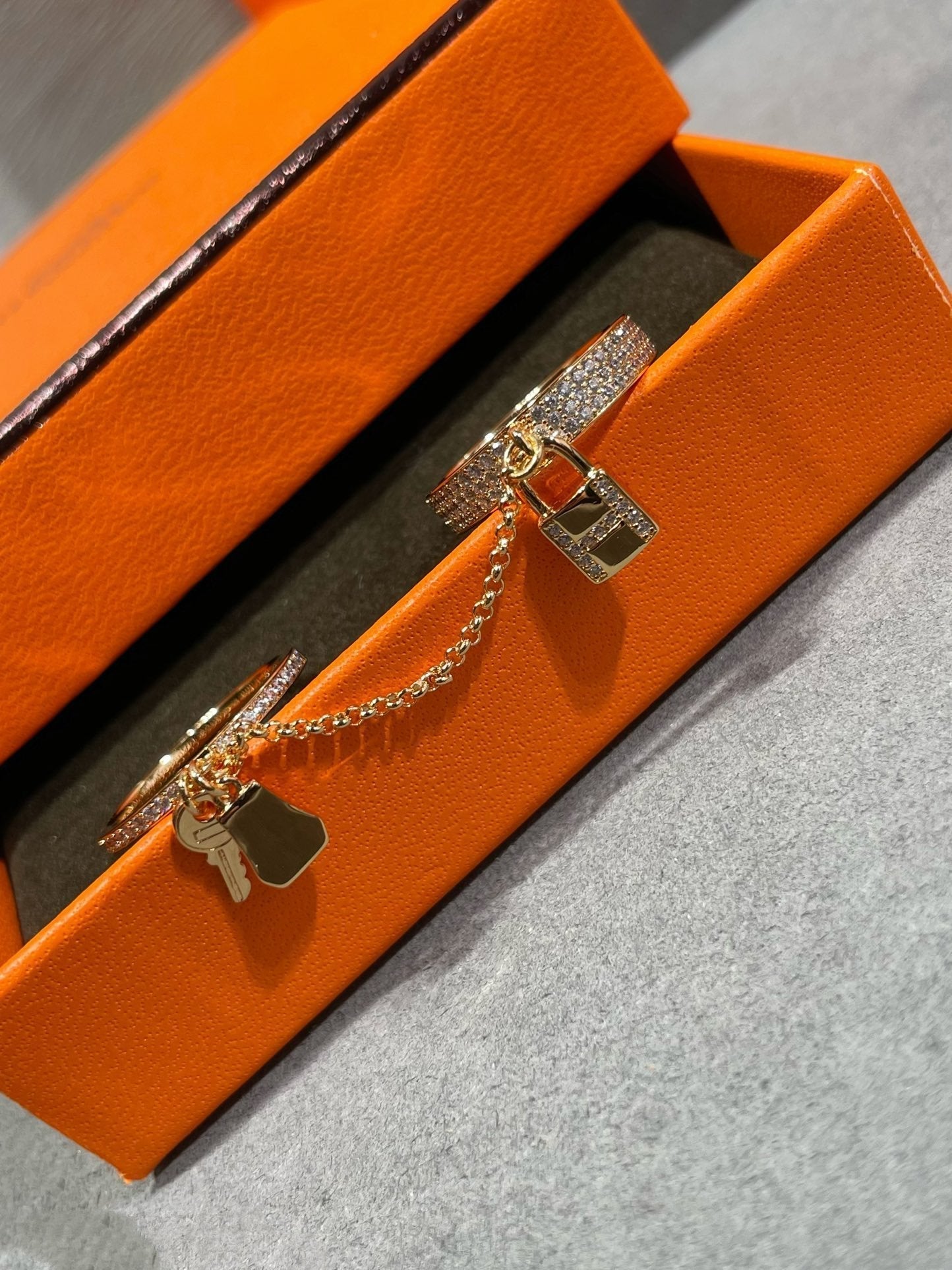 ¡®Sprite Jewelry¡¯HM KELLY CLOCHETTE DOUBLE RING IN  WITH DIAMONDS