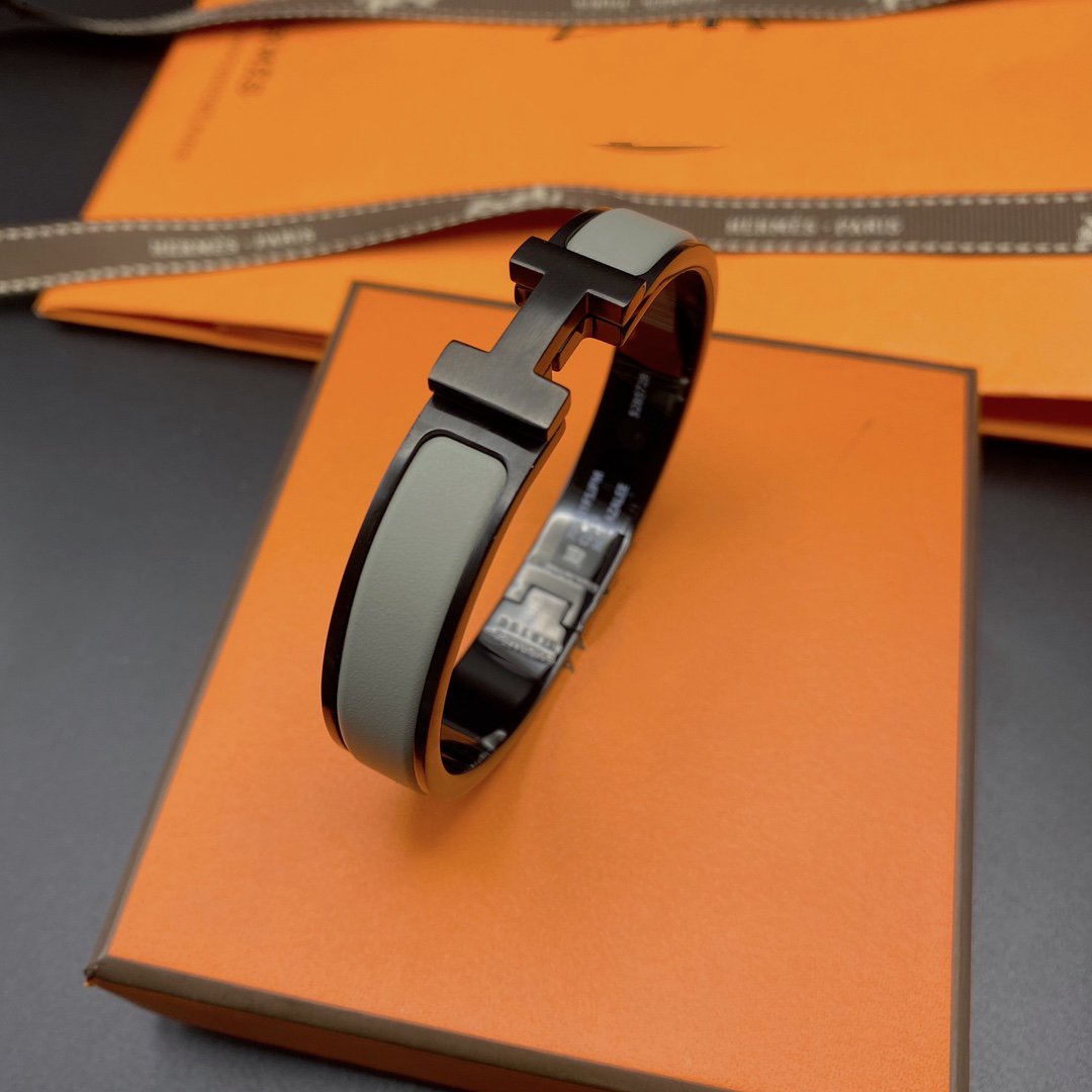 ¡®Sprite Jewelry¡¯CLIC HM SO BLACK GREY BRACELET