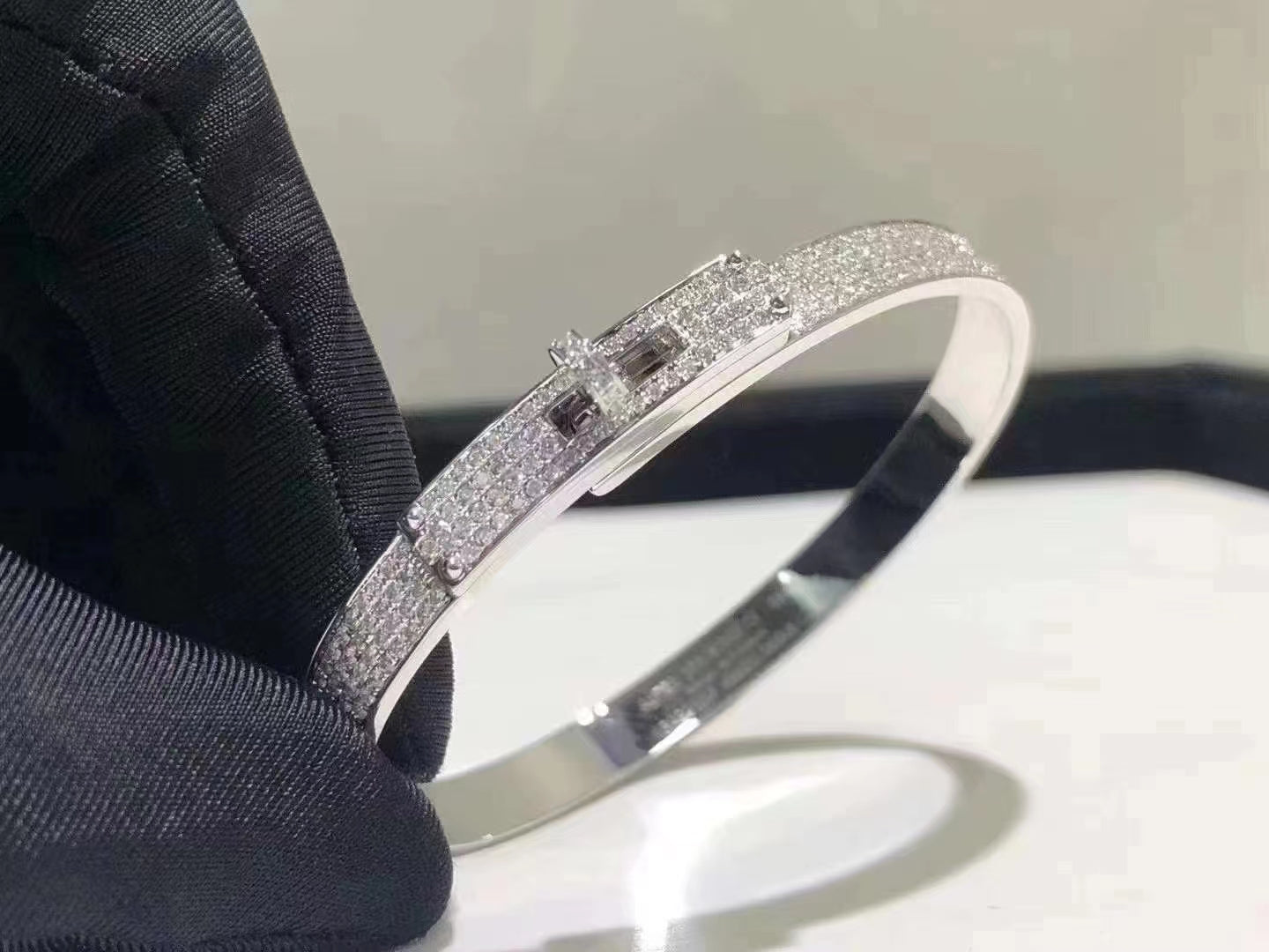 ¡®Sprite Jewelry¡¯HM KELLY BRACELET IN SILVER AND FULL PAVE DIAMOND