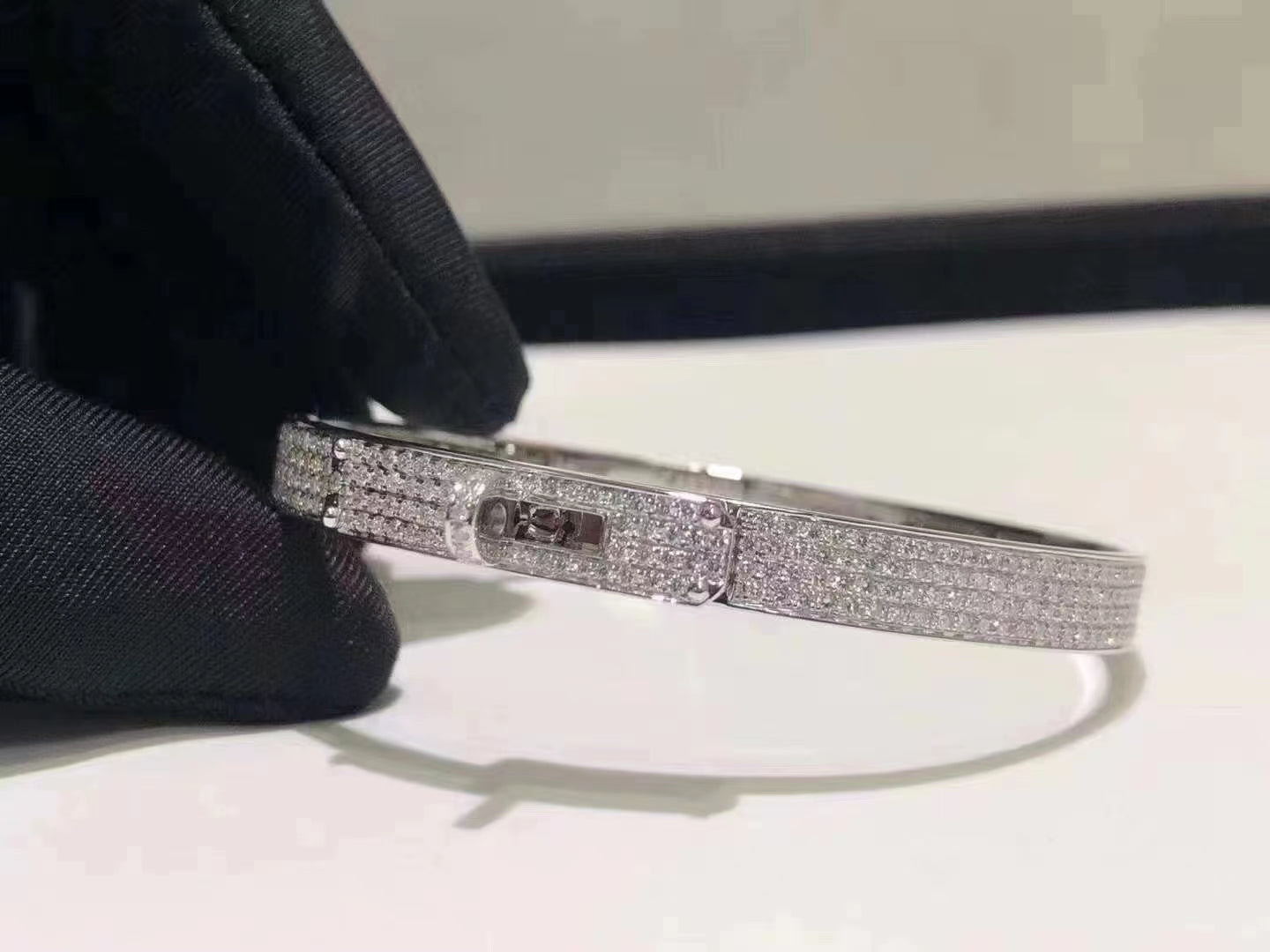 ¡®Sprite Jewelry¡¯HM KELLY BRACELET IN SILVER AND FULL PAVE DIAMOND