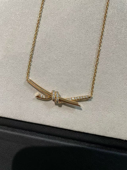 [Sprite Jewelry]T House Diamond-Studded Knot Necklace