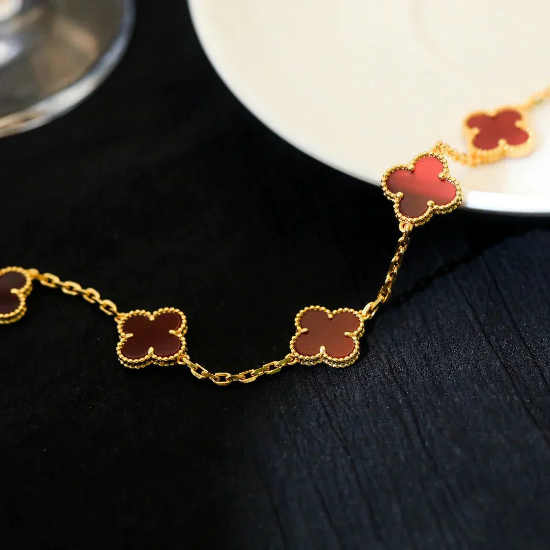 [Sprite Jewelry]New  CLOVER 5 MOTIF RED CORNELIAN BRACELET COLLECTION