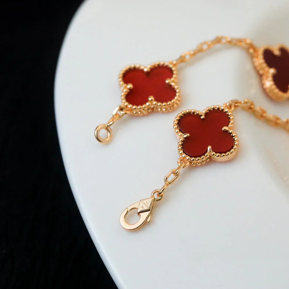 [Sprite Jewelry]New  CLOVER 5 MOTIF RED CORNELIAN BRACELET COLLECTION