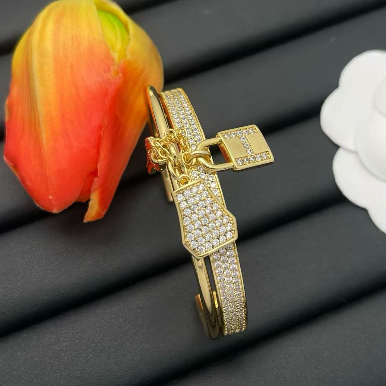 [Sprite Jewelry]Only the locked section