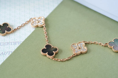 [Sprite Jewelry]New CLOVER 5 MOTIF GRAY MOP BRACELET COLLECTION