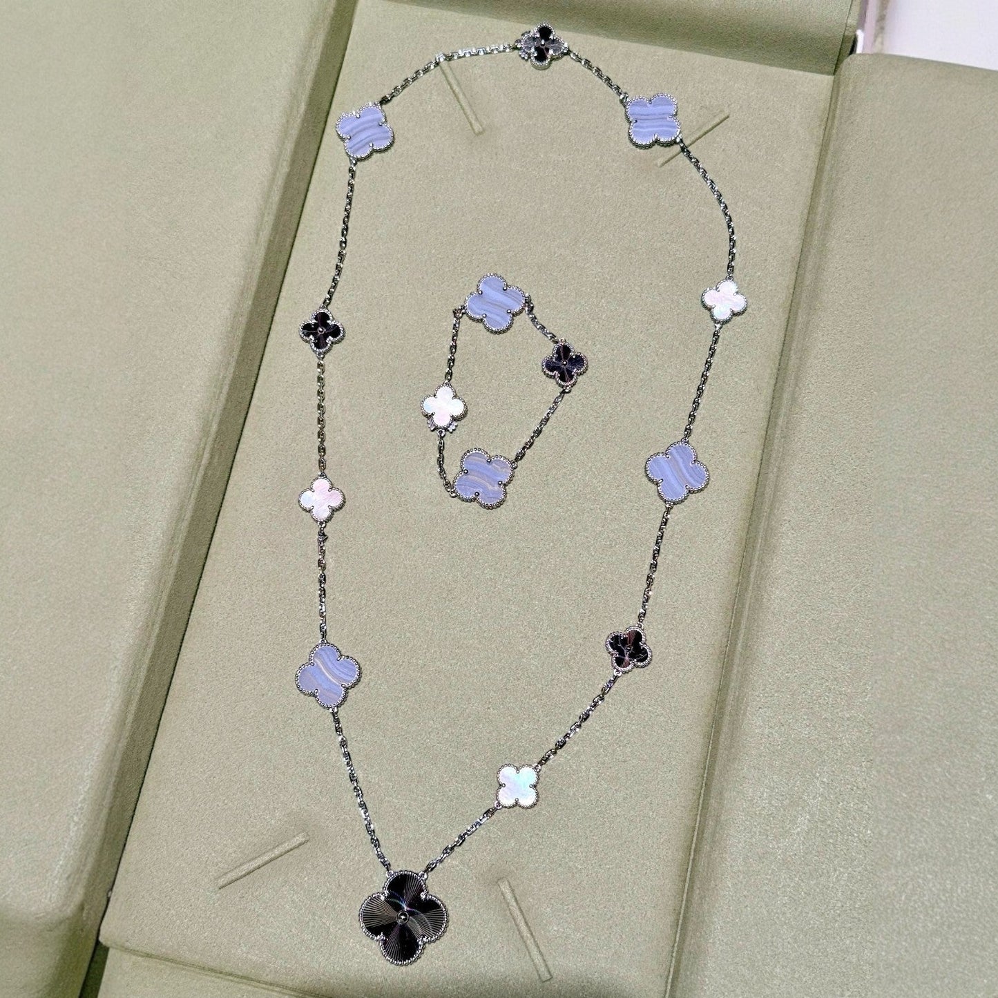 [Sprite Jewelry]DETACHABLE CLOVER 15(11+4) FLOWER SILVER NECKLACE SET