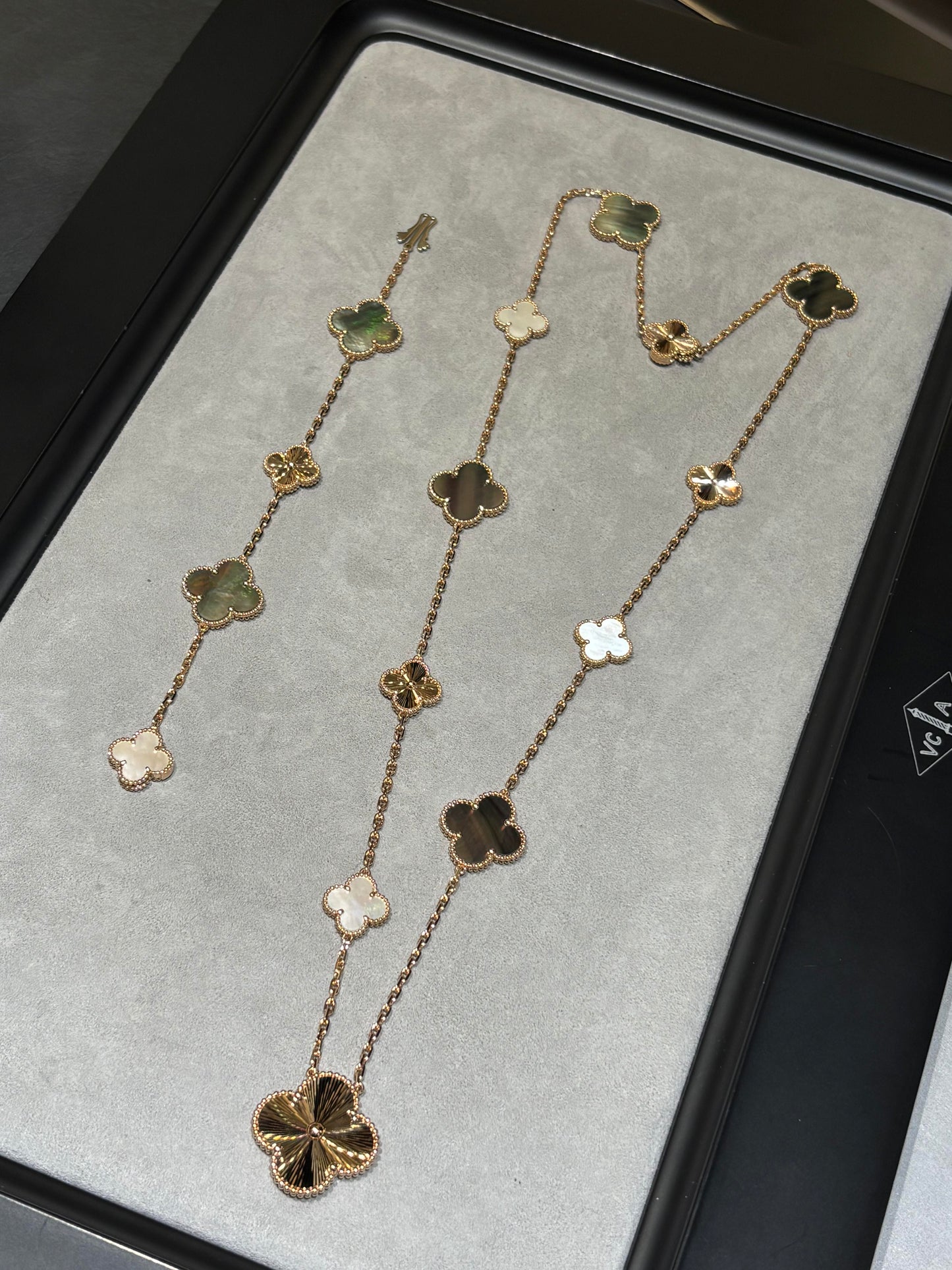 [¡®Sprite Jewelry¡¯] 25 NEW CLOVER 15 MOTIFS GRAY MOTHER-OF-PEARL