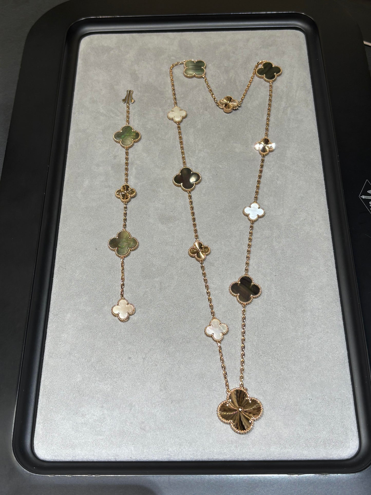 [¡®Sprite Jewelry¡¯] 25 NEW CLOVER 15 MOTIFS GRAY MOTHER-OF-PEARL