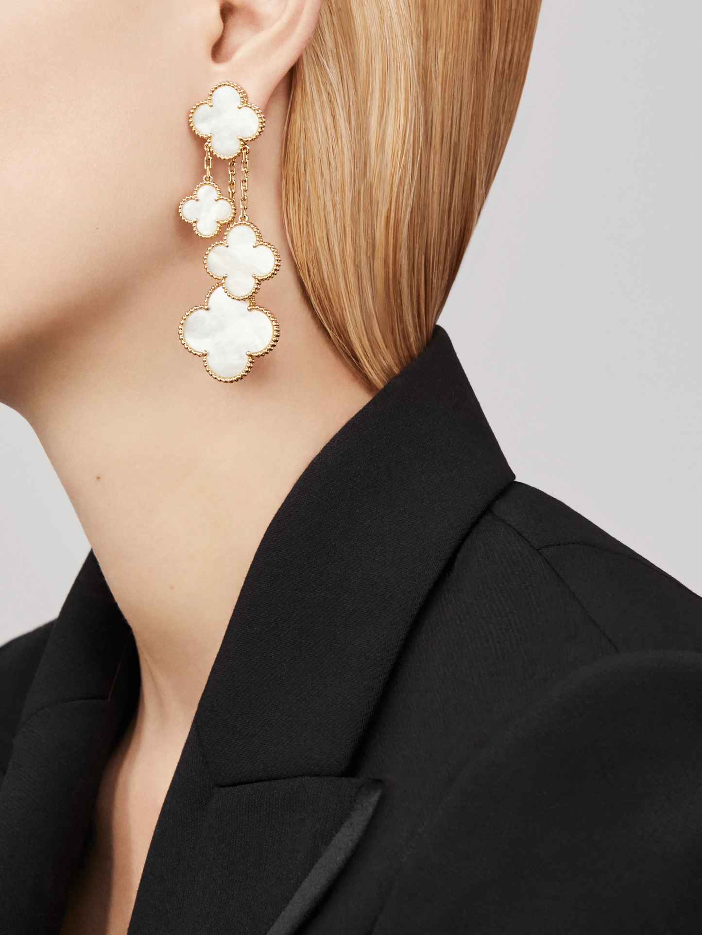 ¡®Sprite Jewelry¡¯CLOVER EARRINGS WHITE MOP 4 MOTIFS GOLD
