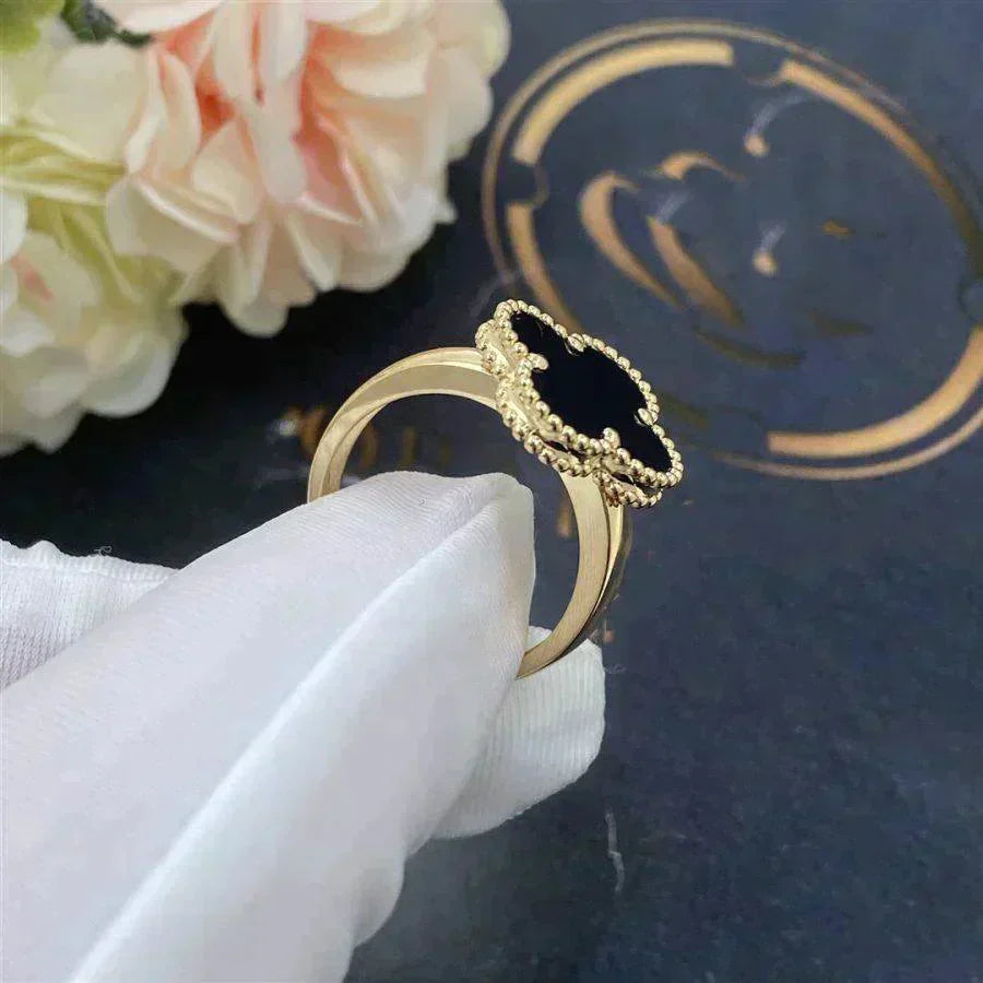 ¡®Sprite Jewelry¡¯CLOVER ONYX RING