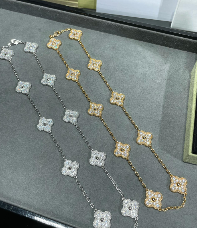 [¡®Sprite Jewelry¡¯]CLOVER 10 MOTIFS FULL DIAMOND NECKLACE
