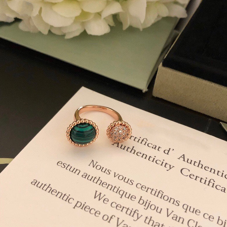 ¡®Sprite Jewelry¡¯PERLEE COULEURS DIAMOND ROSE GOLD BETWEEN THE FINGER RING