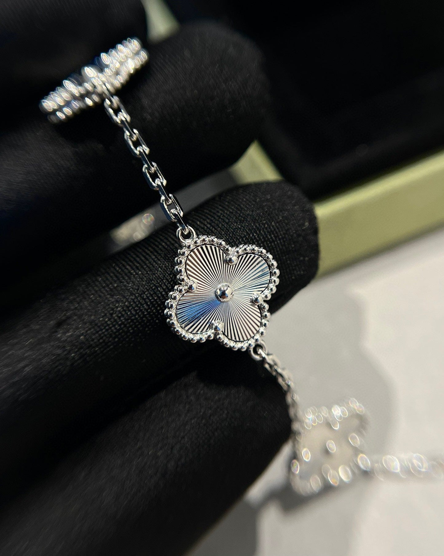 [Sprite Jewelry]New  CLOVER 5 MOTIF LASER BRACELET COLLECTION